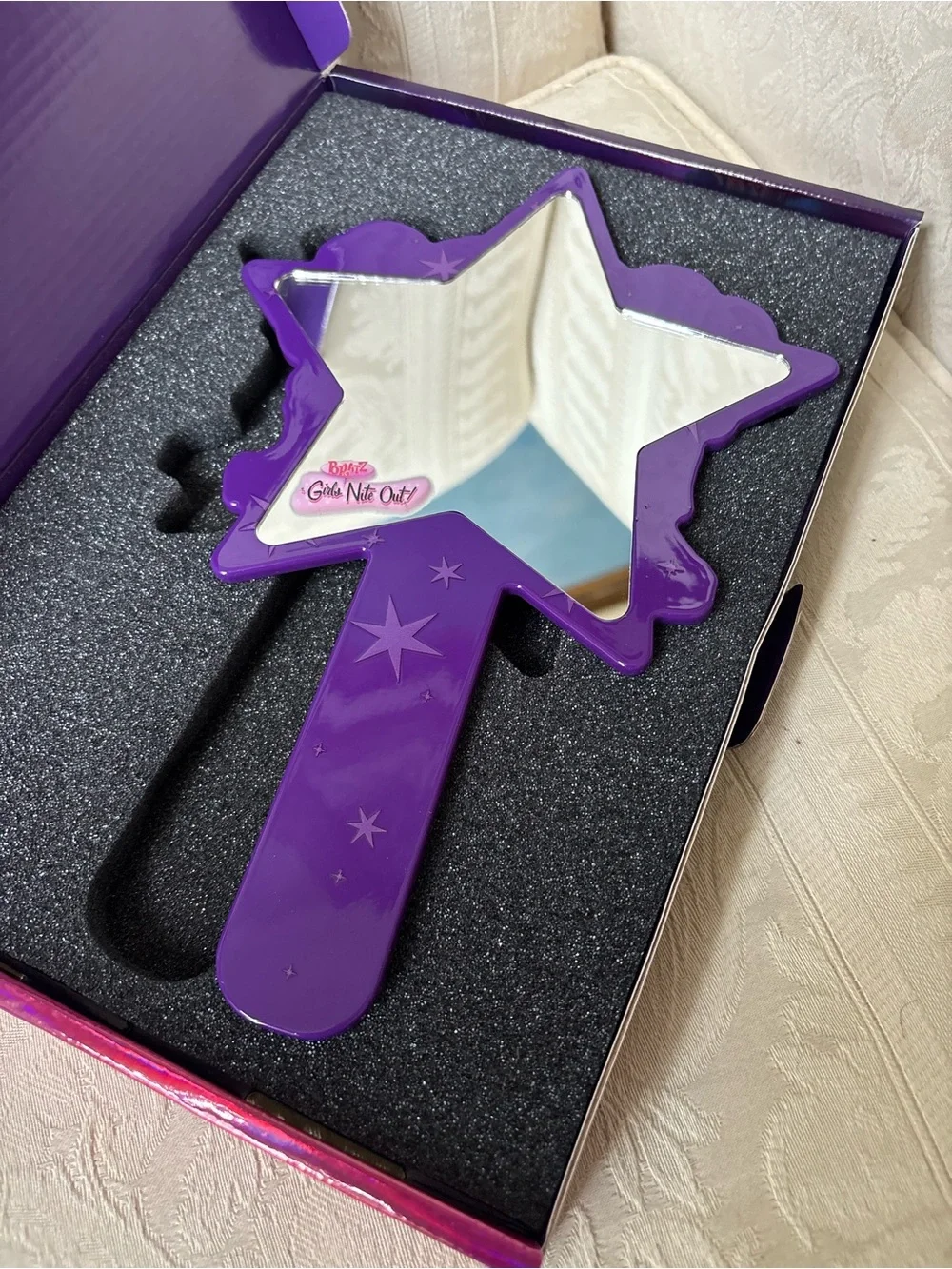 Beauty Creations x Bratz Handheld Makeup Cosmetics Mirror BNIB